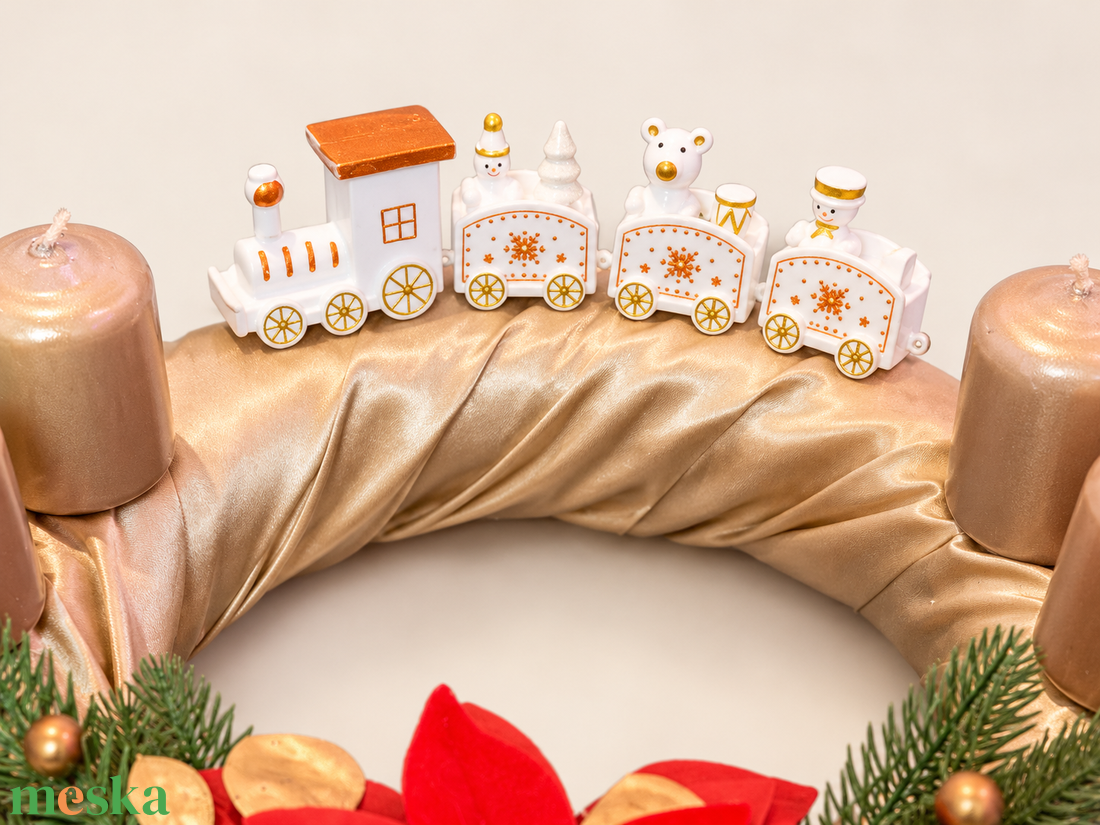 Karácsonyi kisvonat � pezsgőszínű adventi koszorú - karácsony - adventi díszek - adventi koszorú - Meska.hu