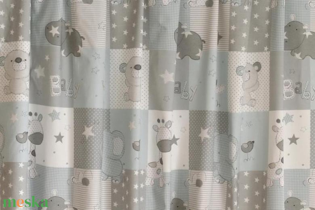 Prémium babatakaró, babapléd szürke állatkás mintával, minkyvel, babaágynemű garnitúra - otthon & lakás - babaszoba, gyerekszoba - babatakaró, gyerek pléd - Meska.hu Prémium babatakaró, babapléd szürke állatkás mintával, minkyvel, babaágynemű garnitúra - otthon & lakás - babaszoba, gyerekszoba - babatakaró, gyerek pléd - Meska.hu