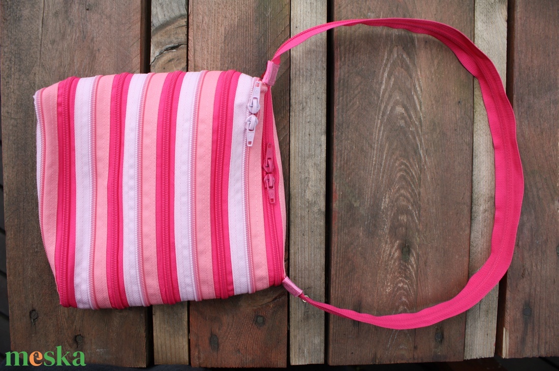 cipzártáska pink rózsaszín Mini - táska & tok - kézitáska & válltáska - válltáska - Meska.hu cipzártáska pink rózsaszín Mini - táska & tok - kézitáska & válltáska - válltáska - Meska.hu
