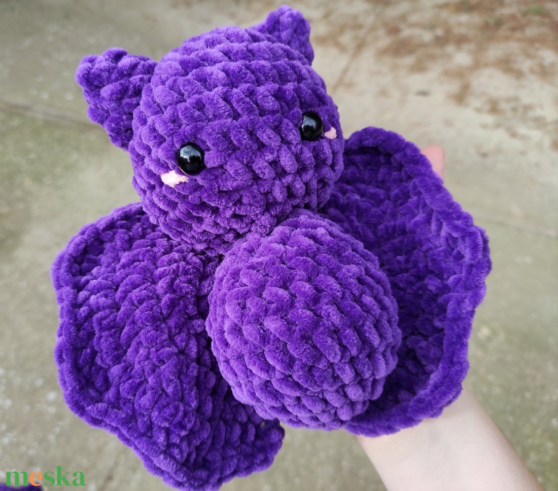 Horgolt denevér plüss amigurumi - játék & sport - plüssállat & játékfigura - más figura - Meska.hu Horgolt denevér plüss amigurumi - játék & sport - plüssállat & játékfigura - más figura - Meska.hu
