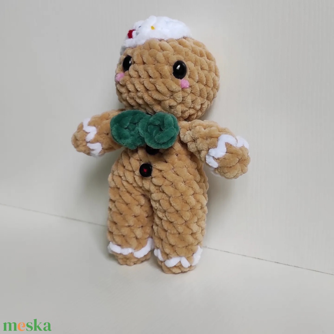 Horgolt mézeskalács plüss amigurumi - játék & sport - plüssállat & játékfigura - más figura - Meska.hu Horgolt mézeskalács plüss amigurumi - játék & sport - plüssállat & játékfigura - más figura - Meska.hu