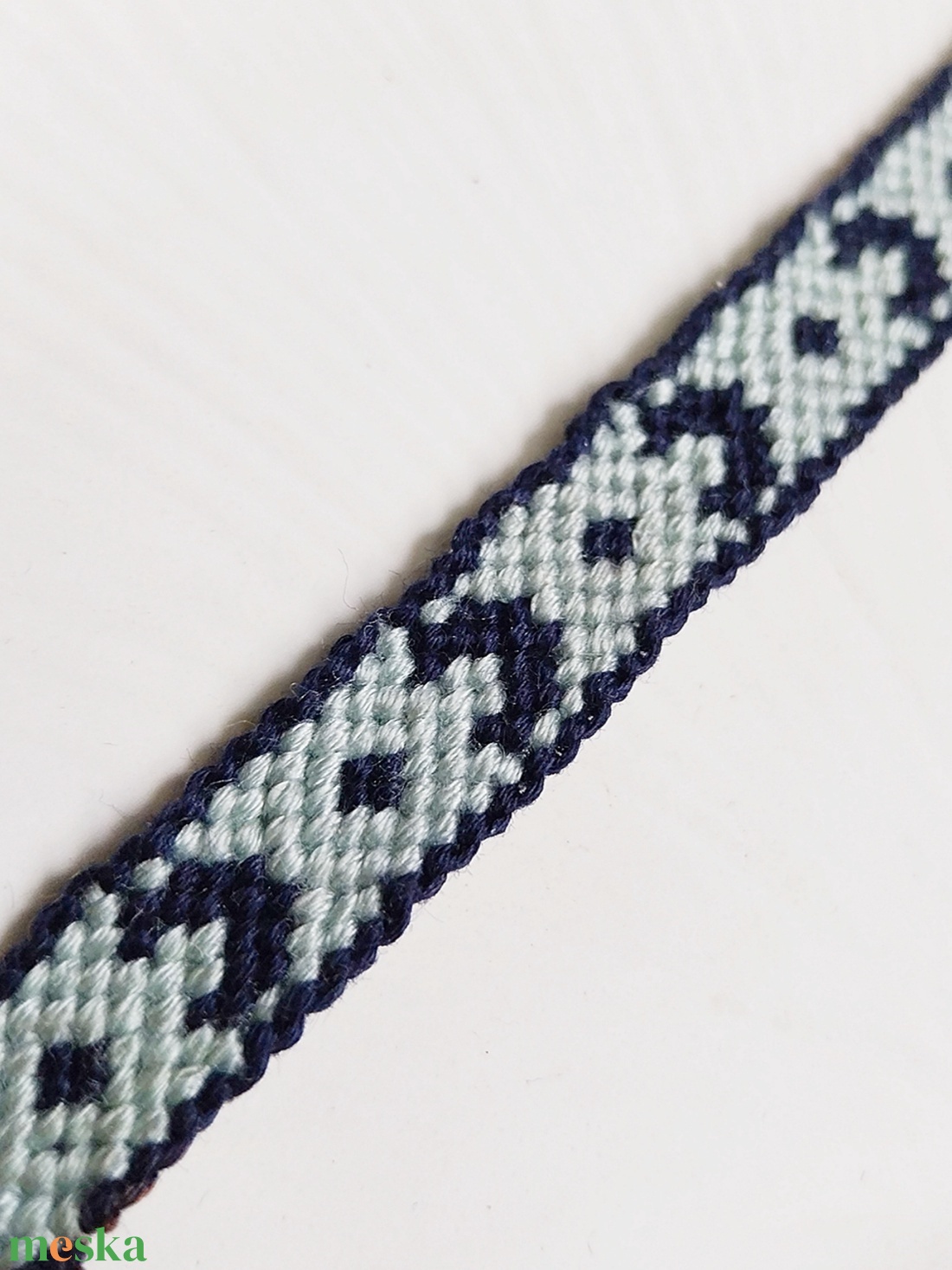 Hold karkötő - ékszer - karkötő - fonott karkötő - Meska.hu