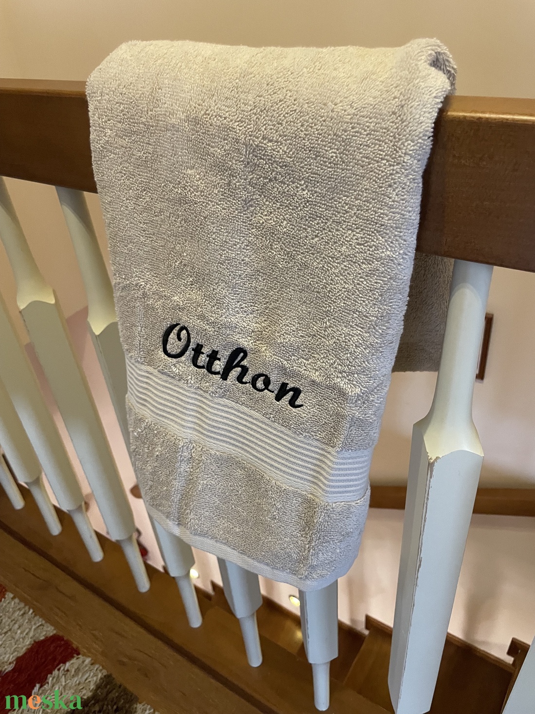Hímzett törölköző Otthon felirattal - otthon & életmód - fürdőszoba - törölköző - Meska.hu