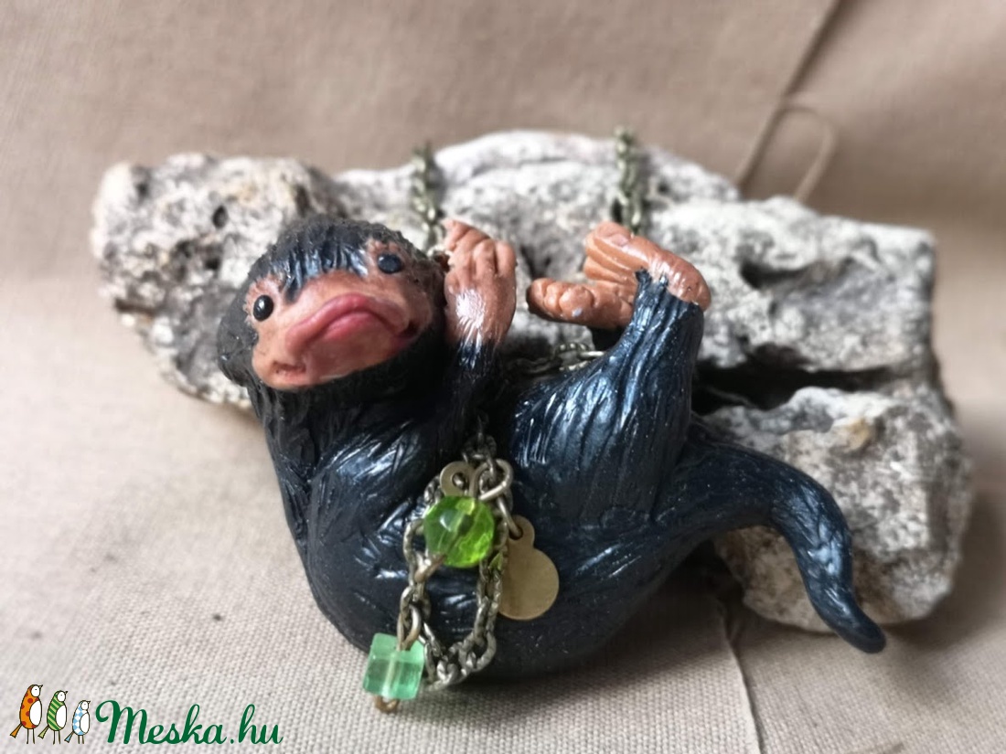 Furkász nyaklánc (Harry Potter) -  - Meska.hu