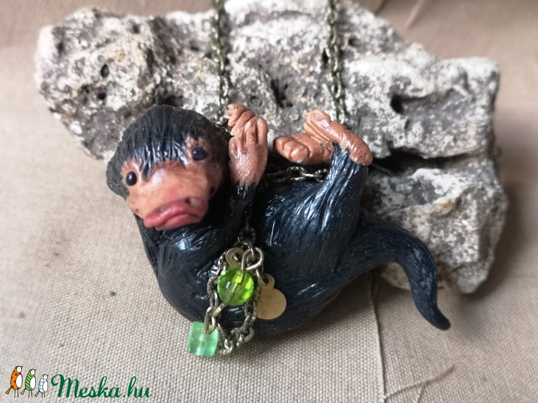 Furkász nyaklánc (Harry Potter) -  - Meska.hu