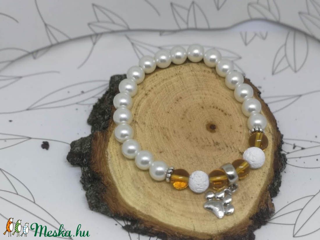 Kutya mancsos karkötő - ékszer - karkötő - gyöngyös karkötő - Meska.hu