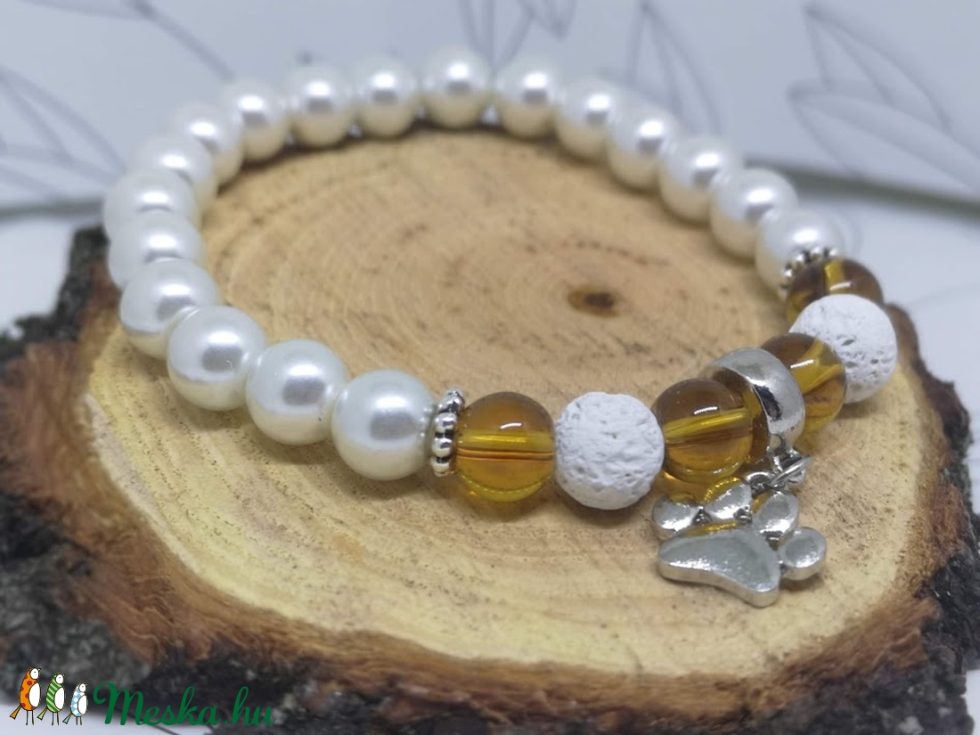 Kutya mancsos karkötő - ékszer - karkötő - gyöngyös karkötő - Meska.hu