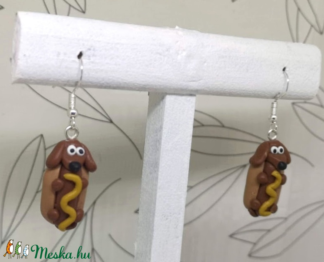 Cuki Hot Dog fülbevaló süthető gyurmából - ékszer - fülbevaló - lógó fülbevaló - Meska.hu Cuki Hot Dog fülbevaló süthető gyurmából - ékszer - fülbevaló - lógó fülbevaló - Meska.hu