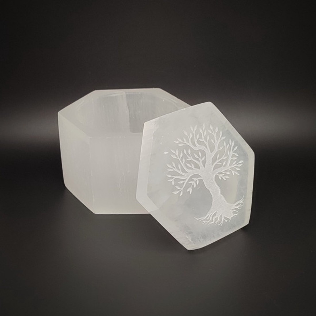Szelenit doboz hatszög életfa fehér 6x8cm - kellékek & szerszámok - ásvány alapanyag - szelenit korong - Meska.hu