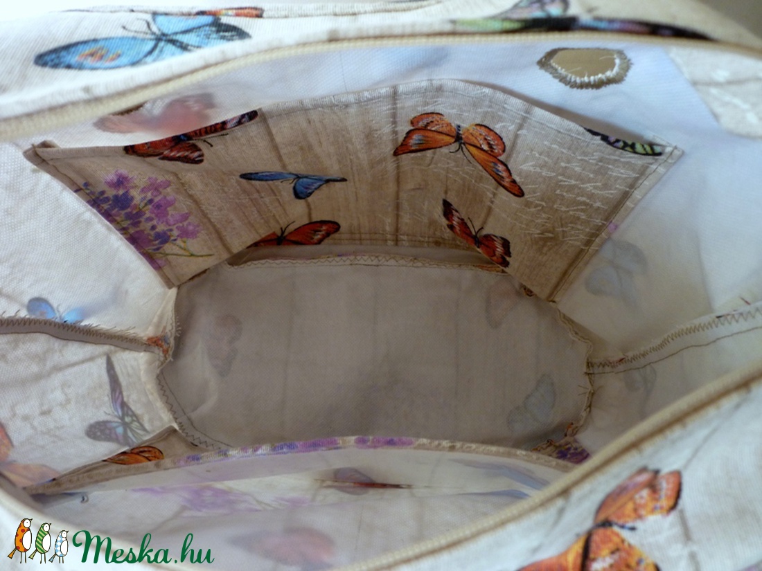 Obag belső classic (beige alapon színes pillangós) -  - Meska.hu