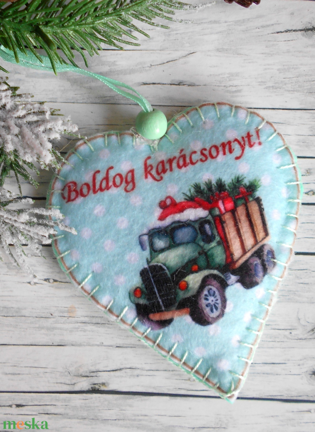 Retró stílusú szív alakú karácsonyfadísz mentazöld teherautós 3. - karácsony - karácsonyi lakásdekoráció - karácsonyfadíszek - Meska.hu
