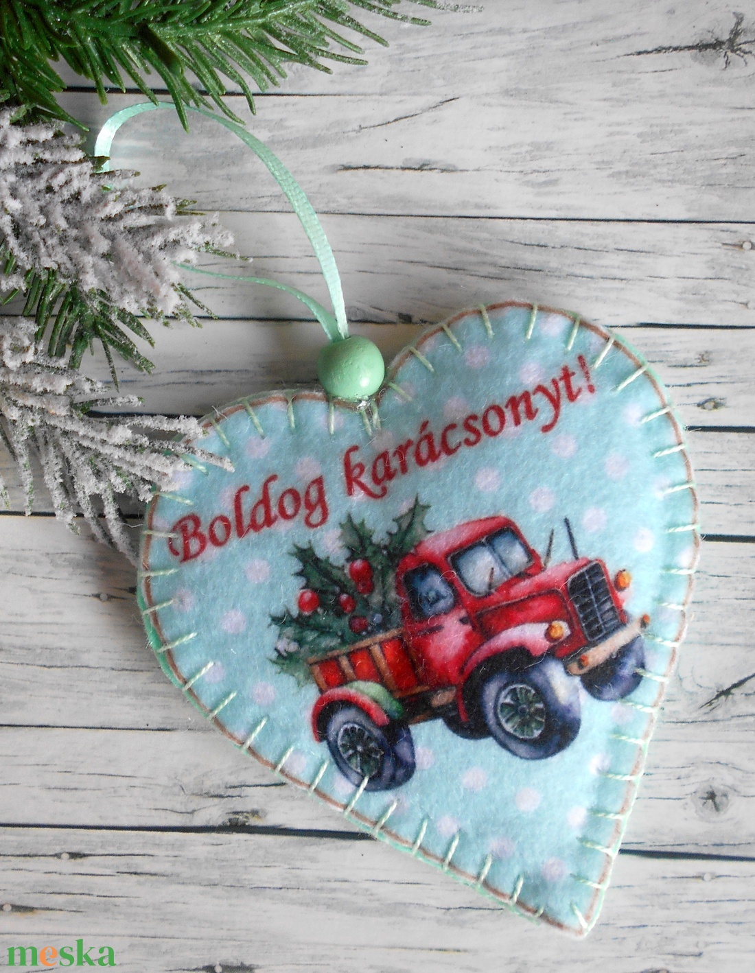 Retró stílusú szív alakú karácsonyfadísz mentazöld teherautós 4. - karácsony - karácsonyi lakásdekoráció - karácsonyfadíszek - Meska.hu