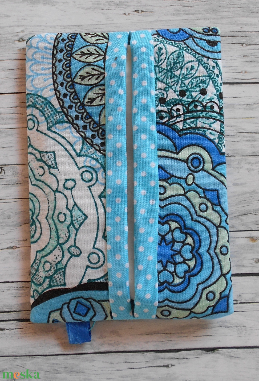 Zsepitartó (Mandala mintás fehér alapon türkizkék) - táska & tok - pénztárca & más tok - zsebkendőtartó tok - Meska.hu