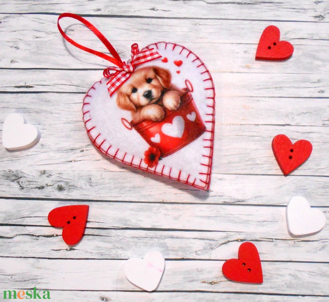 Goldi: valentin napi, kölyökkutyás szív dísz - otthon & életmód - dekoráció - fali és függő dekoráció - függődísz - Meska.hu