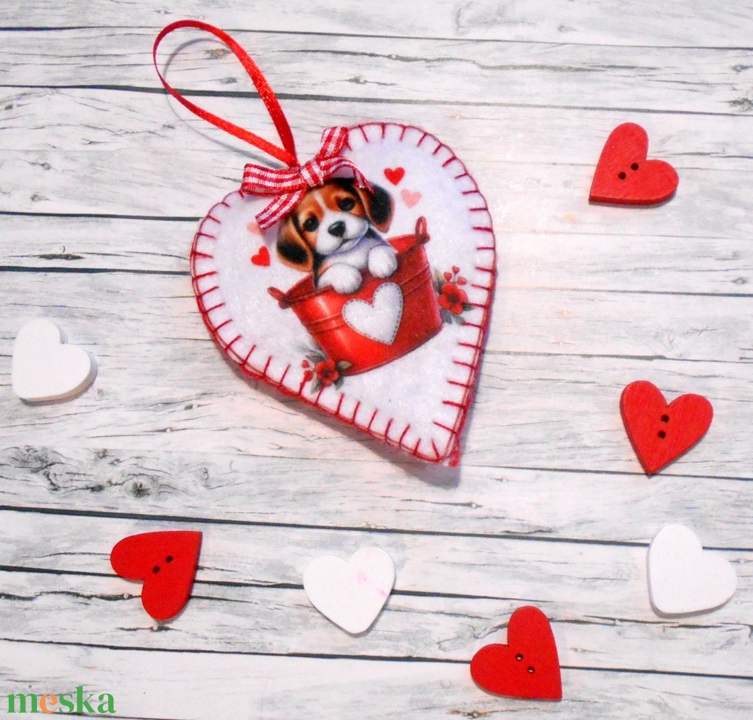 Beagle: valentin napi, kölyökkutyás szív  - otthon & életmód - dekoráció - fali és függő dekoráció - függődísz - Meska.hu