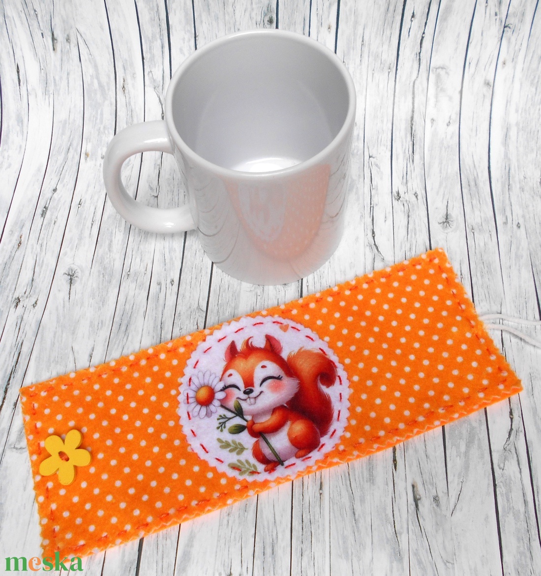 Bögrepalást/melegen tartó mókuskás - otthon & életmód - konyhafelszerelés, tálalás - tálalás - bögre & csésze - Meska.hu