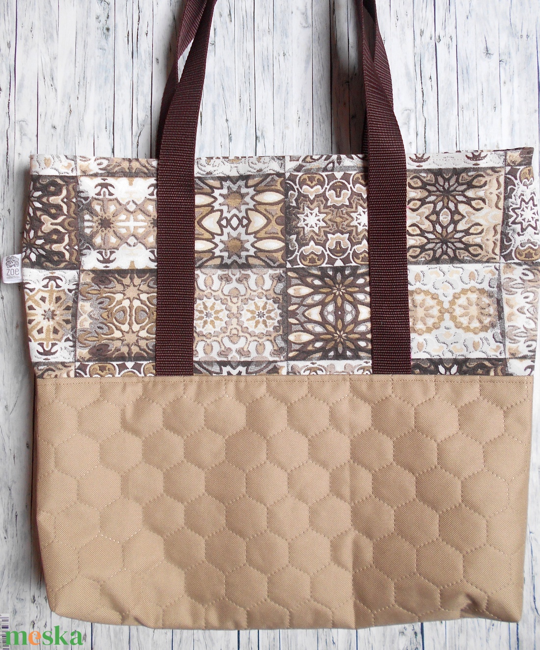 Nagyméretű beige steppelt-beige-barna csempe mintás válltáska - táska & tok - kézitáska & válltáska - nagy pakolós táska - Meska.hu