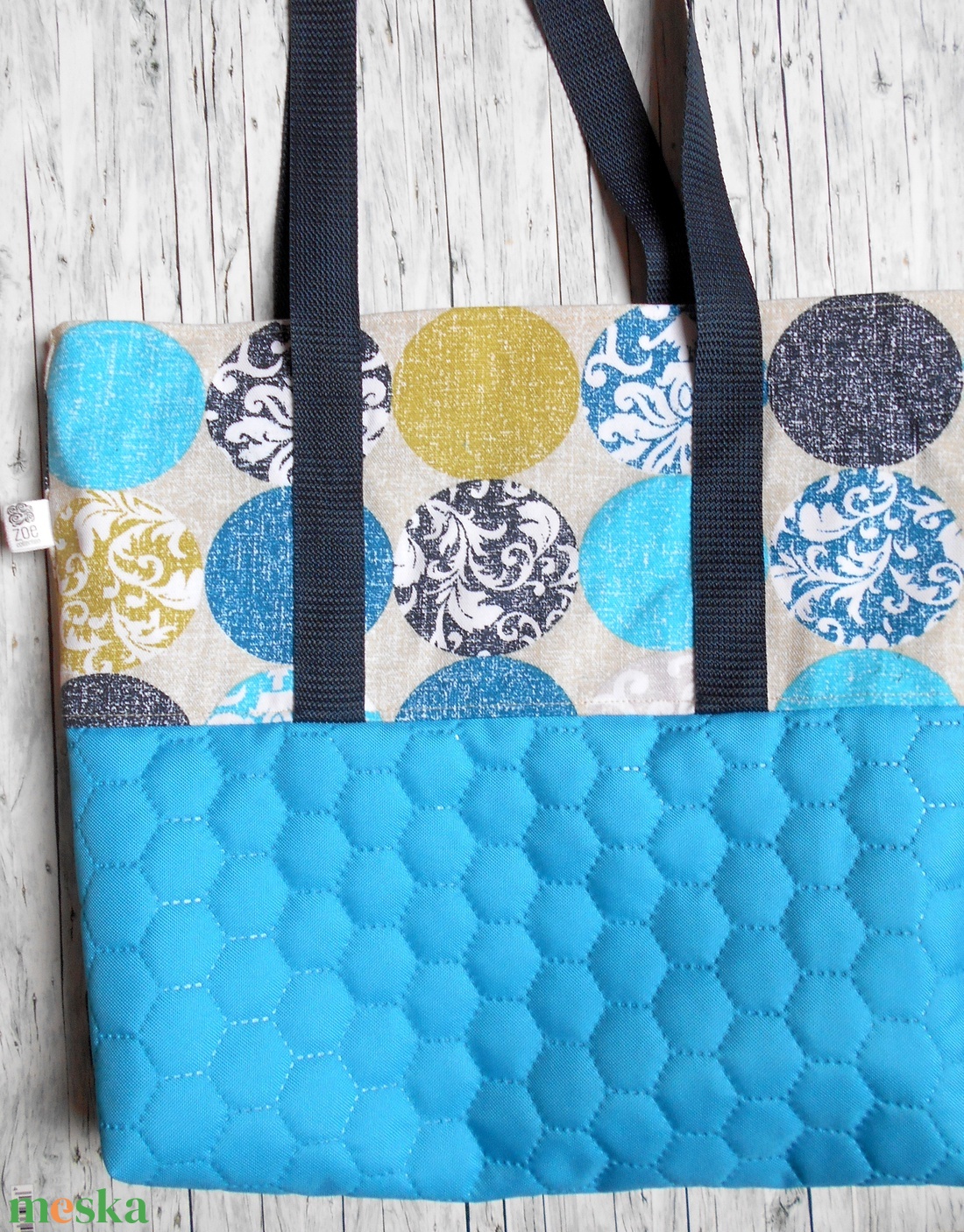 Nagyméretű türkizkék steppelt-türkizkék, okker, sötétkék nagy pöttyös válltáska - táska & tok - kézitáska & válltáska - nagy pakolós táska - Meska.hu