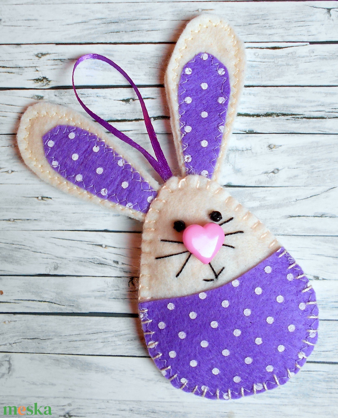 Zsebes nyuszi barkácsfilcből (ibolyalila-fehér pöttyös) - otthon & életmód - dekoráció - fali és függő dekoráció - függődísz - Meska.hu