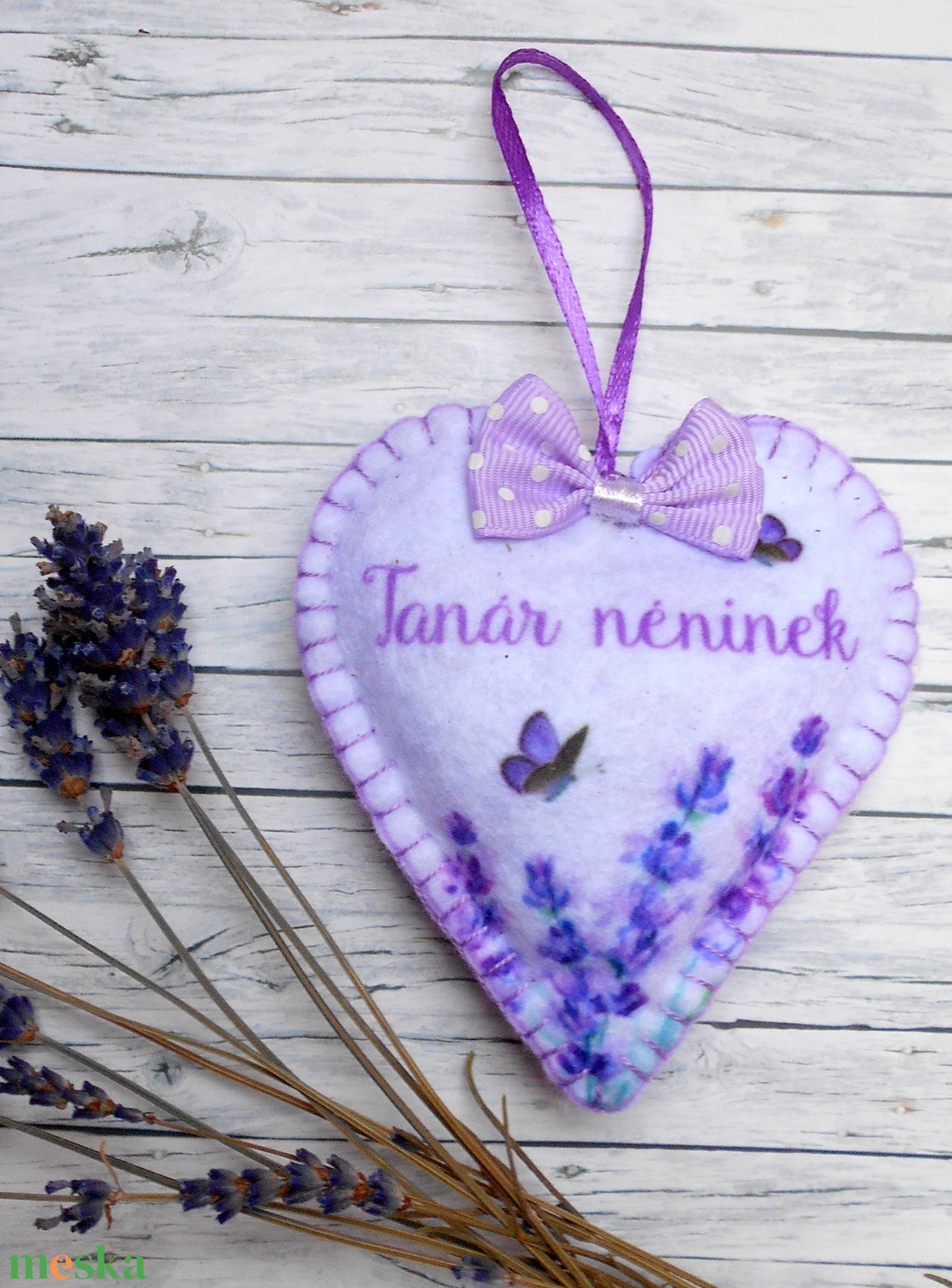 Tanár néninek pedagógus napra/Iskolai búcsúztatóra készült levendulás szív - otthon & életmód - dekoráció - fali és függő dekoráció - függődísz - Meska.hu