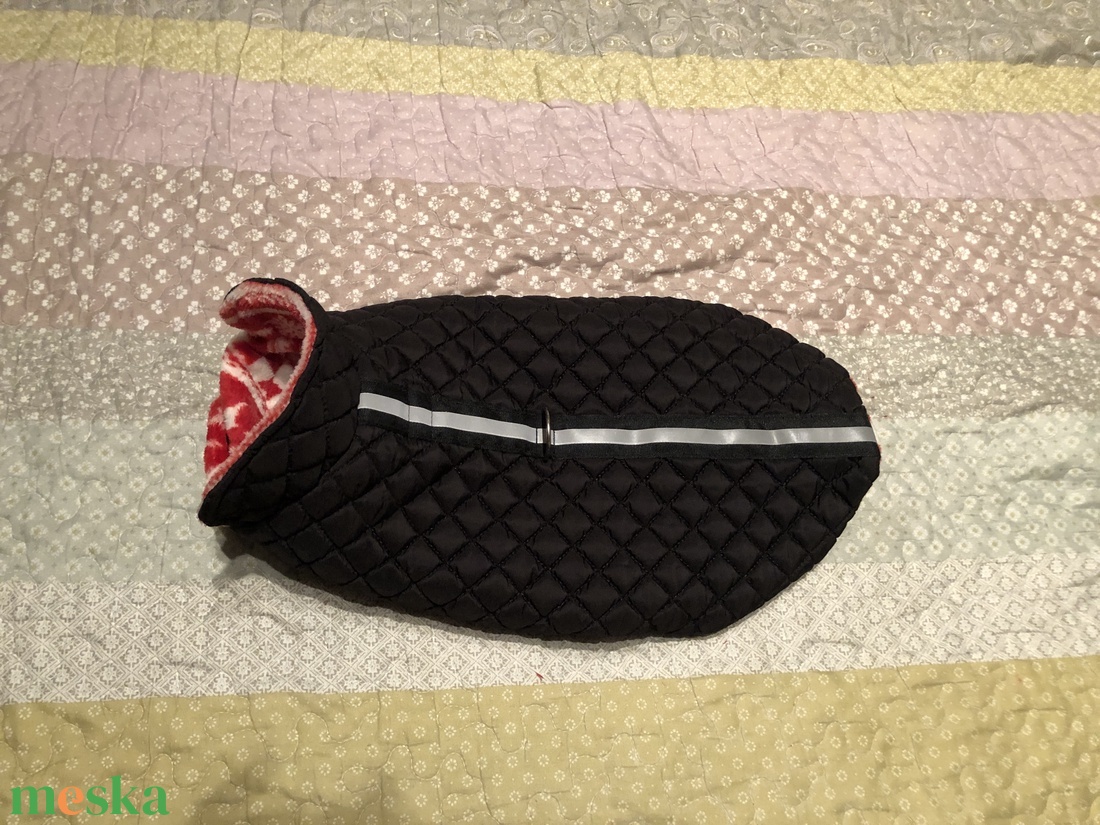 Kutyaruha mintás wellsoft béléssel fekete-mintás - otthon & életmód - kisállatoknak - kutyáknak - kutya ruházat - Meska.hu