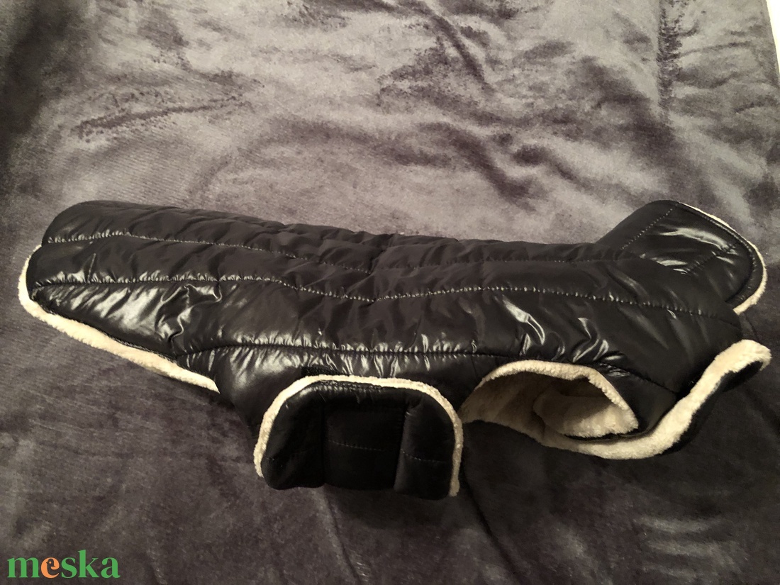 Kutyaruha wellsoft béléssel fekete-mogyoró, francia bulldogoknak, 40 cm - otthon & életmód - kisállatoknak - kutyáknak - kutya ruházat - Meska.hu