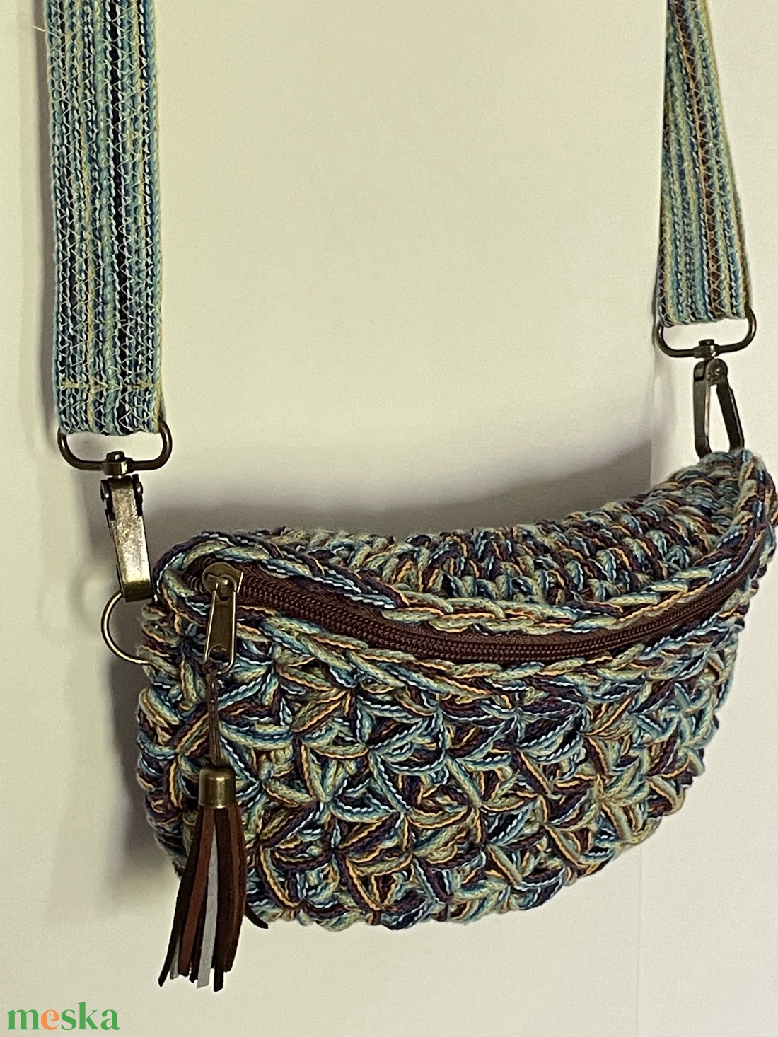 Horgolt crossbody övtáska - otthon & életmód - tárolás & rendszerezés - tárolókosár - Meska.hu Horgolt crossbody övtáska - otthon & életmód - tárolás & rendszerezés - tárolókosár - Meska.hu