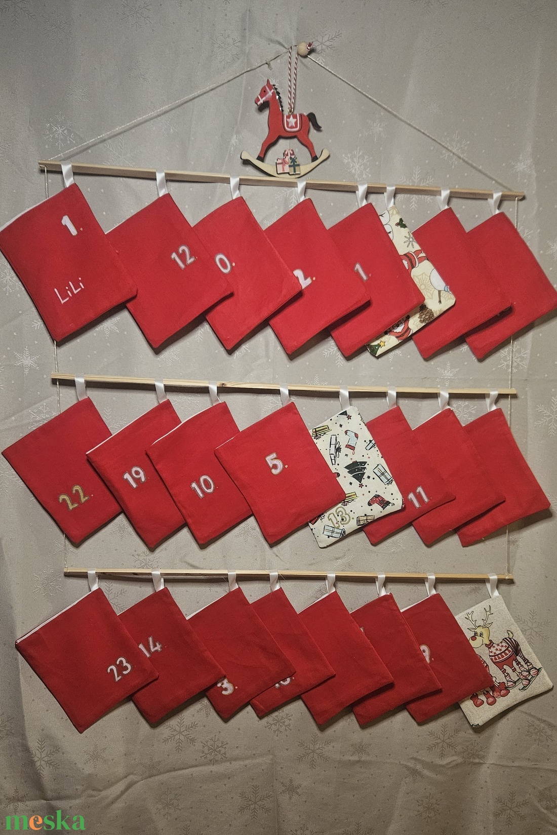 Kézzel varrot és festett Adventi naptár névre szóló  - karácsony - adventi díszek - adventi naptár - Meska.hu