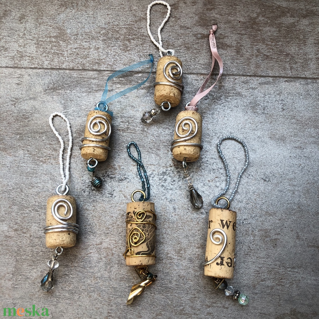 Karácsonyfadísz dugóból (upcycling) - karácsony - karácsonyi lakásdekoráció - karácsonyfadíszek - Meska.hu Karácsonyfadísz dugóból (upcycling) - karácsony - karácsonyi lakásdekoráció - karácsonyfadíszek - Meska.hu