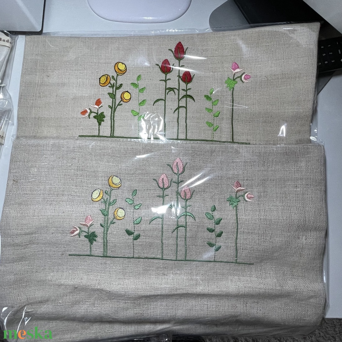 Vászon párnahuzat gépi hímzéssel - otthon & életmód - lakástextil - párna & párnahuzat - díszpárnahuzat - Meska.hu