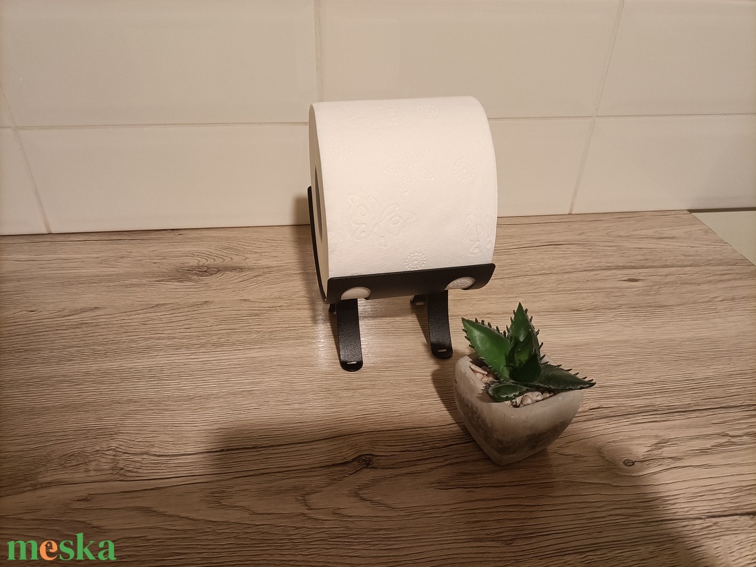 Mini bari toalett papír tartó - otthon & életmód - fürdőszoba - fürdőszobai dekoráció - Meska.hu