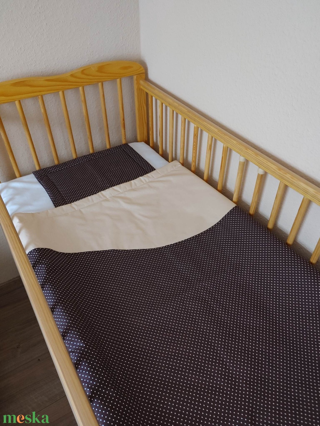 ,,ZOLICA 2 részes babaágynemű szett (barna pöttyös) - otthon & lakás - babaszoba, gyerekszoba - baba ágynemű - Meska.hu ,,ZOLICA 2 részes babaágynemű szett (barna pöttyös) - otthon & lakás - babaszoba, gyerekszoba - baba ágynemű - Meska.hu