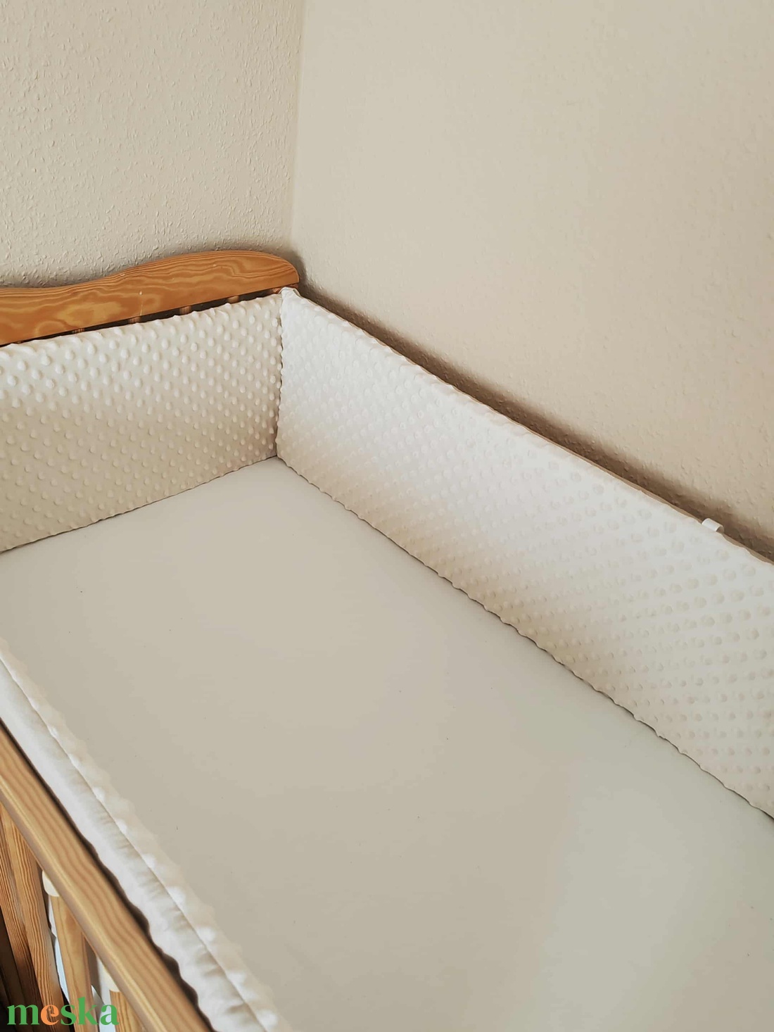 ,,ZOLICA Rácsvédő szivacsos - Bézs - otthon & életmód - babaszoba, gyerekszoba - rácsvédő & baldachin - Meska.hu ,,ZOLICA Rácsvédő szivacsos - Bézs - otthon & életmód - babaszoba, gyerekszoba - rácsvédő & baldachin - Meska.hu