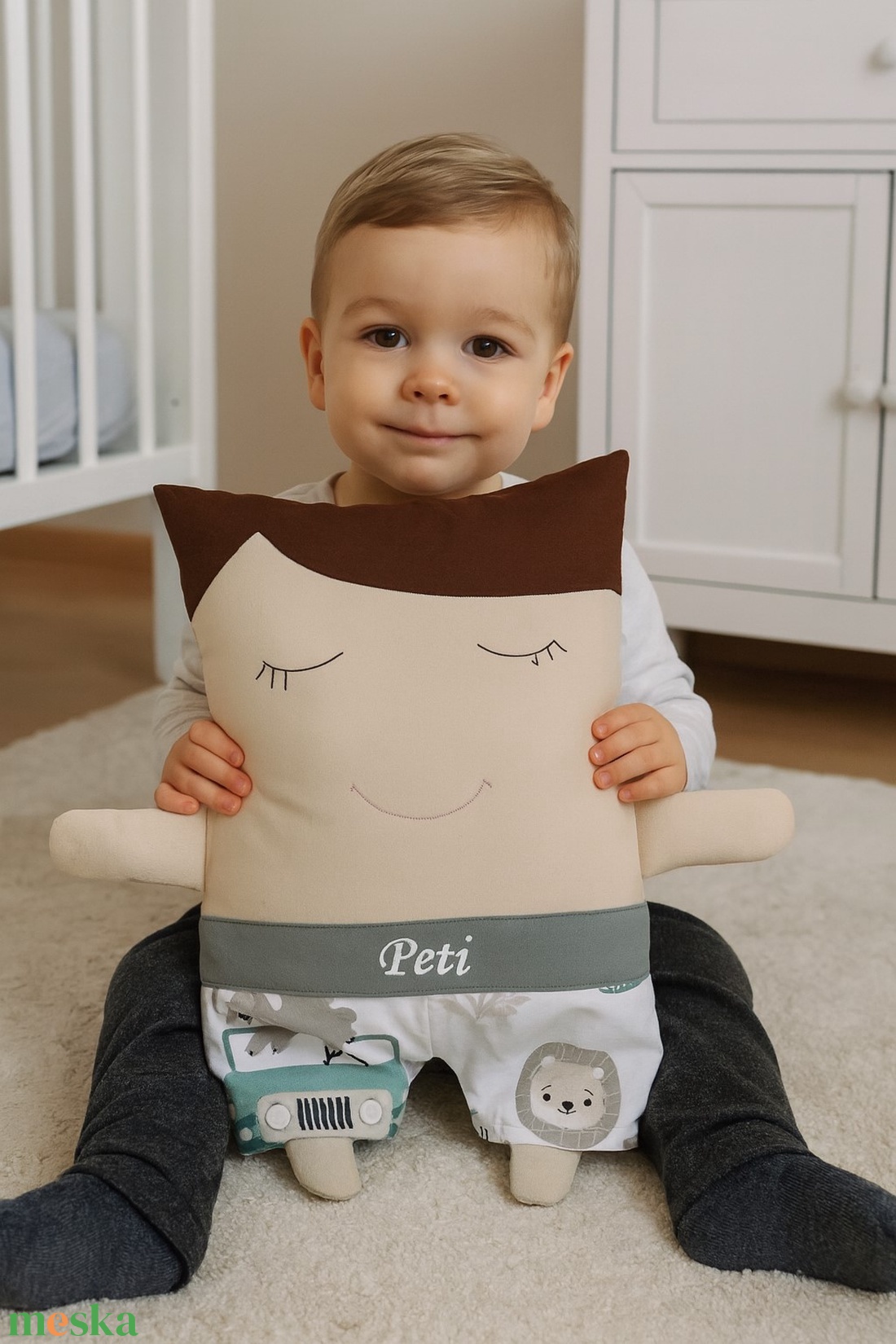 ,,ZOLICA Pajti párna - fiú vadállatkölykös nadrágban 8bézs) - otthon & életmód - babaszoba, gyerekszoba - gyerek díszpárna - Meska.hu