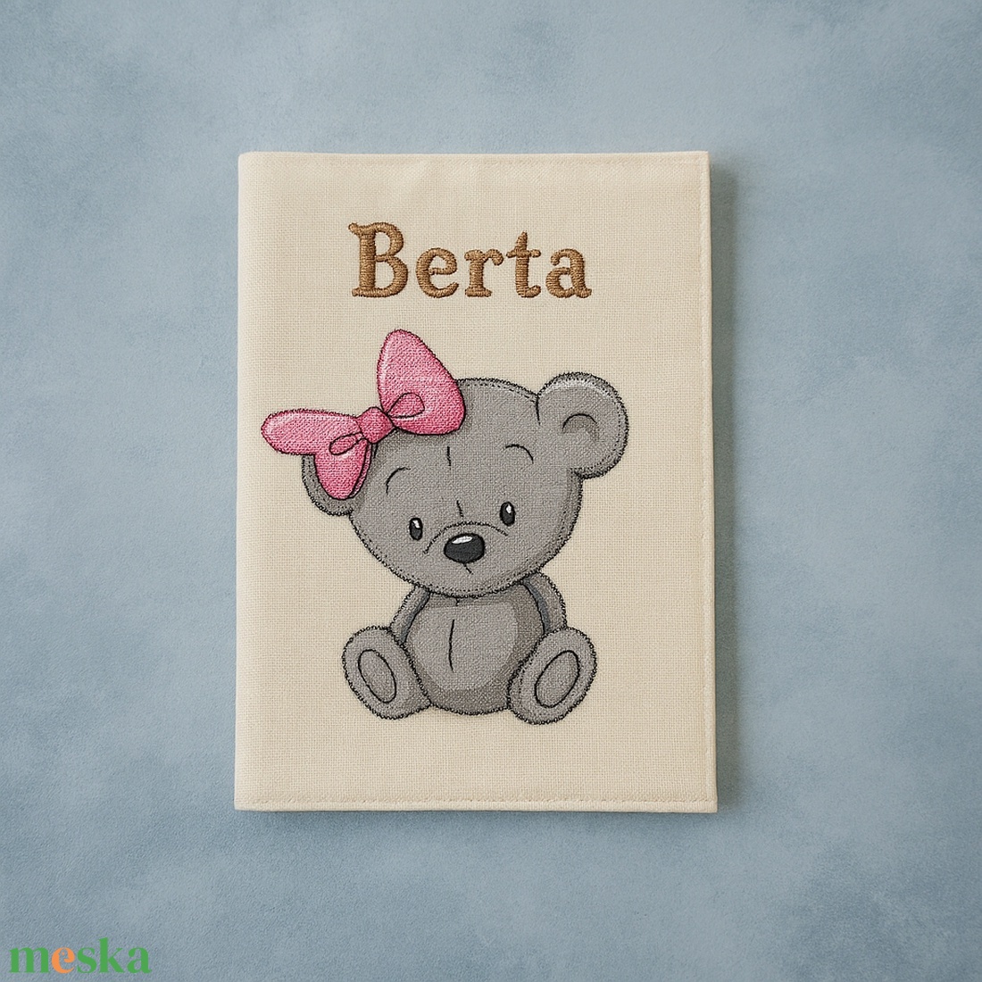 ,,ZOLICA Egészségügyi könyvborító MACIS - Halványsárga - otthon & életmód - papír, írószer - egészségügyi kiskönyv borító - Meska.hu