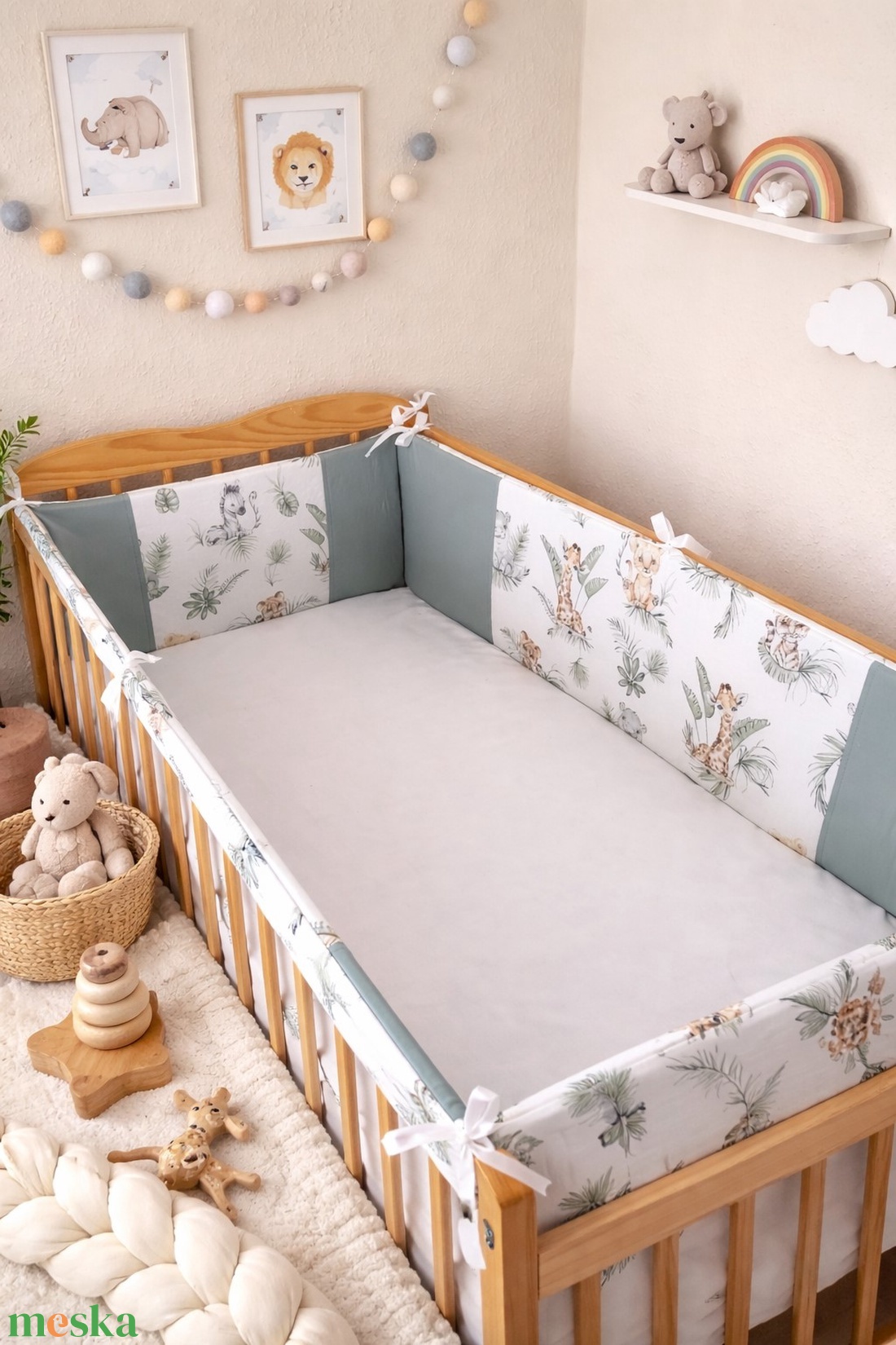 ,,ZOLICA Rácsvédő szivacsos - vadállat kölykök, zsálya - baba - mama - baba ágynemű - rácsvédő & baldachin - Meska.hu