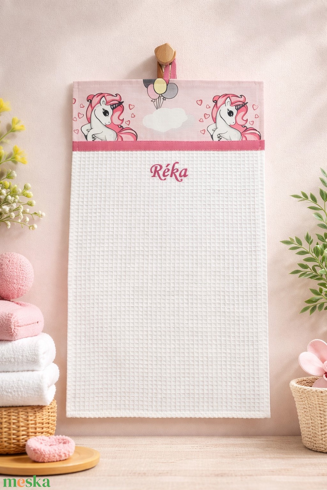 ,,ZOLICA Ovis kéztörlő PRÉMIUM - Szivárványos csoda - játék & sport - ovis felszerelés - egyéb ovis kiegészítő - Meska.hu