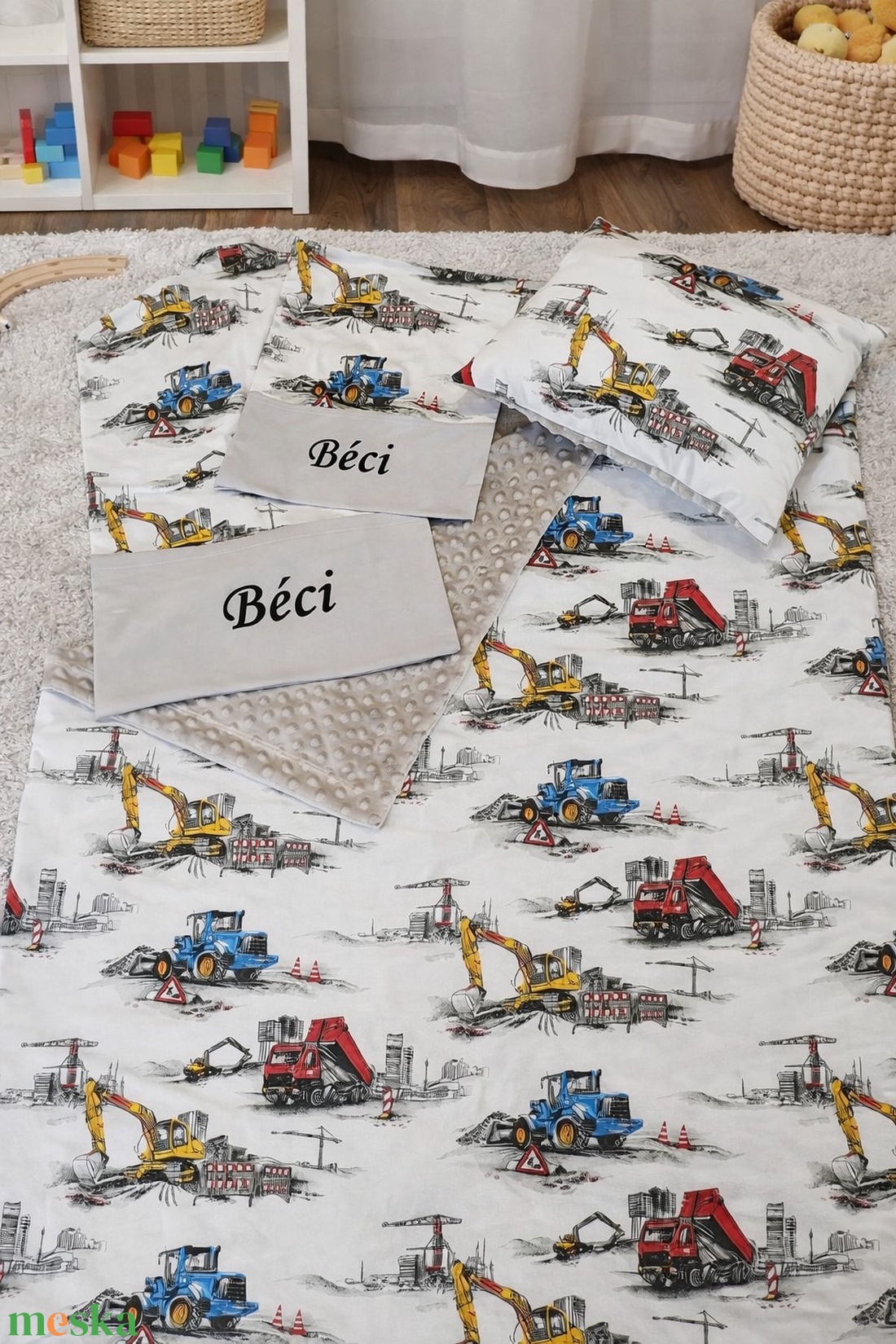 Ovis szett 4 részes - Dömper és barátai - játék & sport - ovis felszerelés - ovis szett - Meska.hu