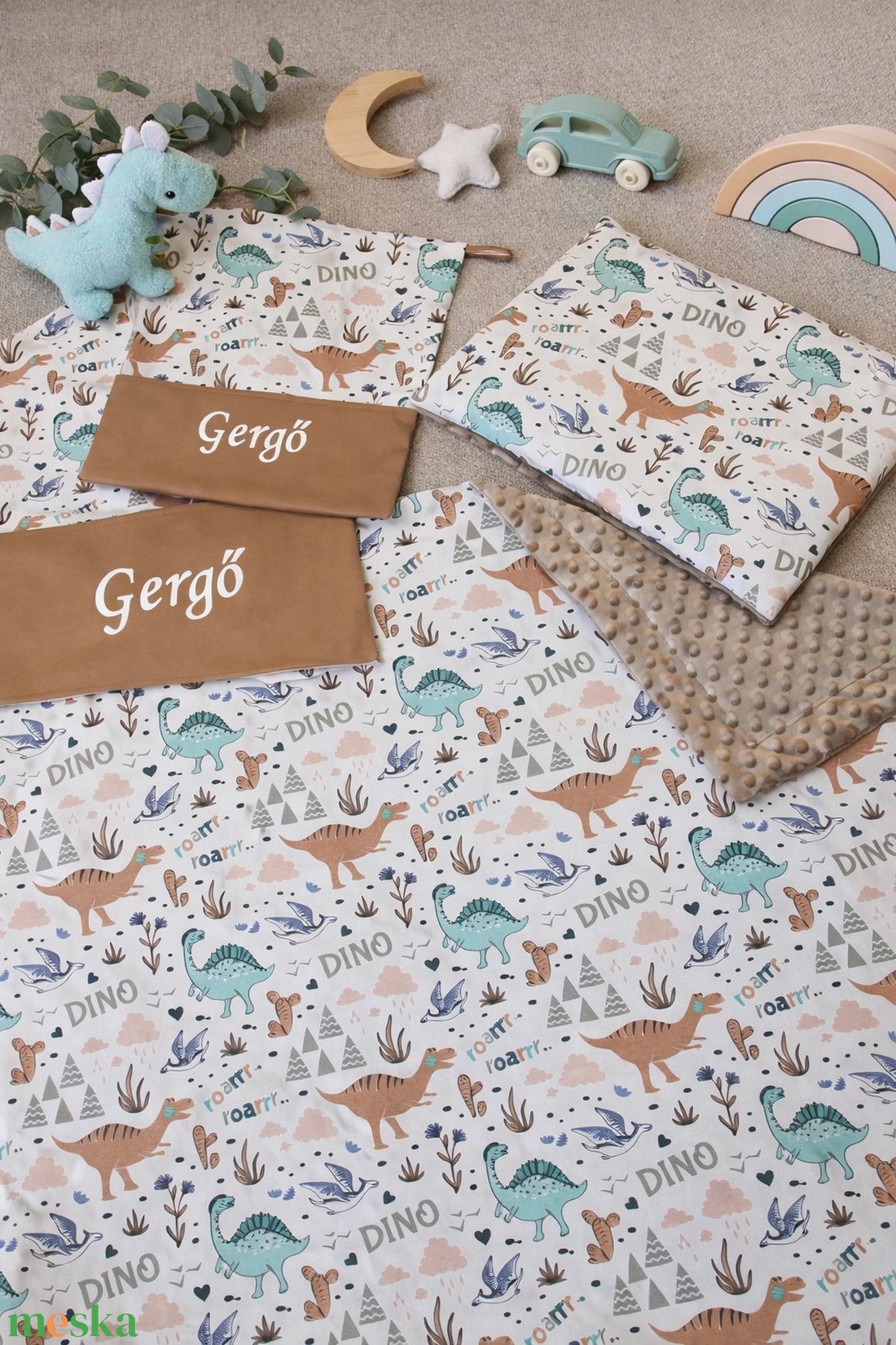 Ovis szett 4 részes - Dínómese - játék & sport - ovis felszerelés - ovis szett - Meska.hu