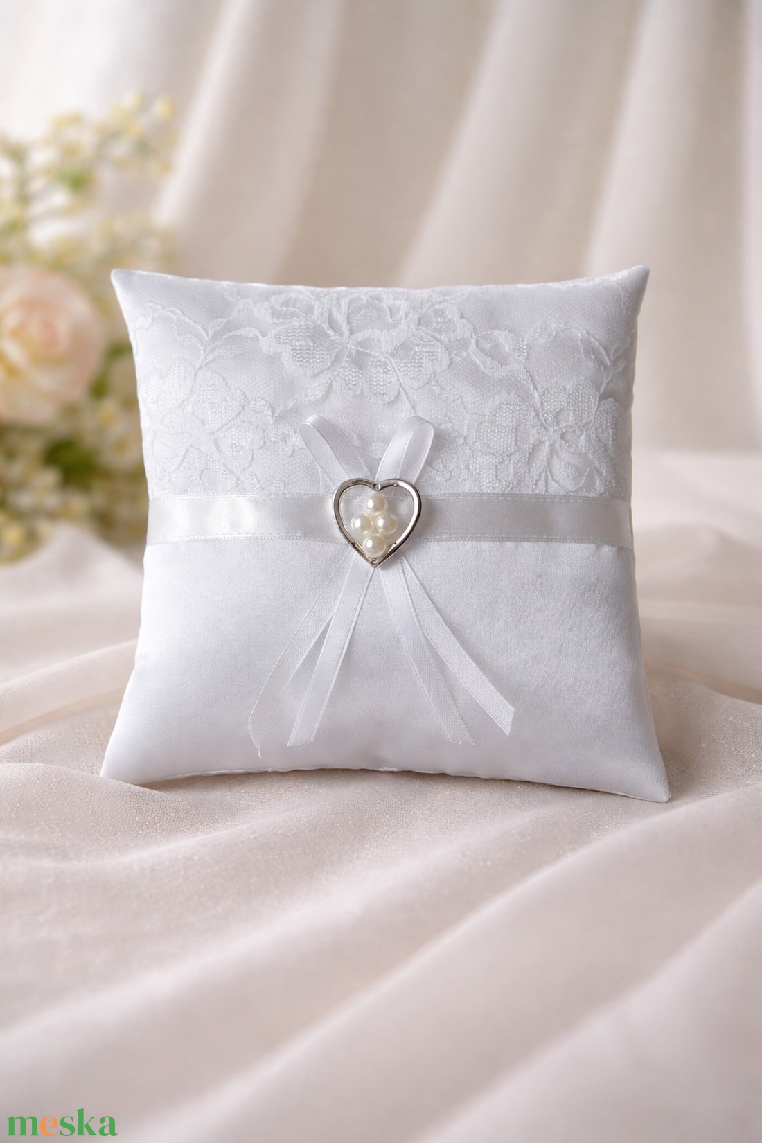 Gyűrűpárna - ezüst szívvel - esküvő - kiegészítők - gyűrűtartó & gyűrűpárna - Meska.hu