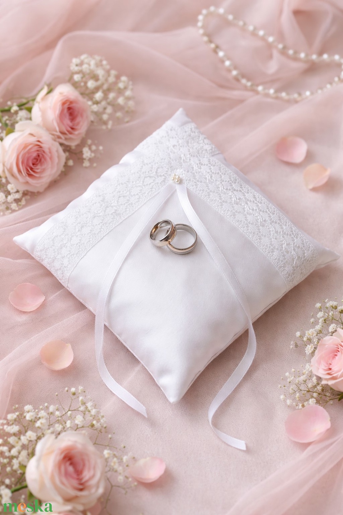 ,,ZOLICA Gyűrűpárna -csipke kerettel - esküvő - kiegészítők - gyűrűtartó & gyűrűpárna - Meska.hu
