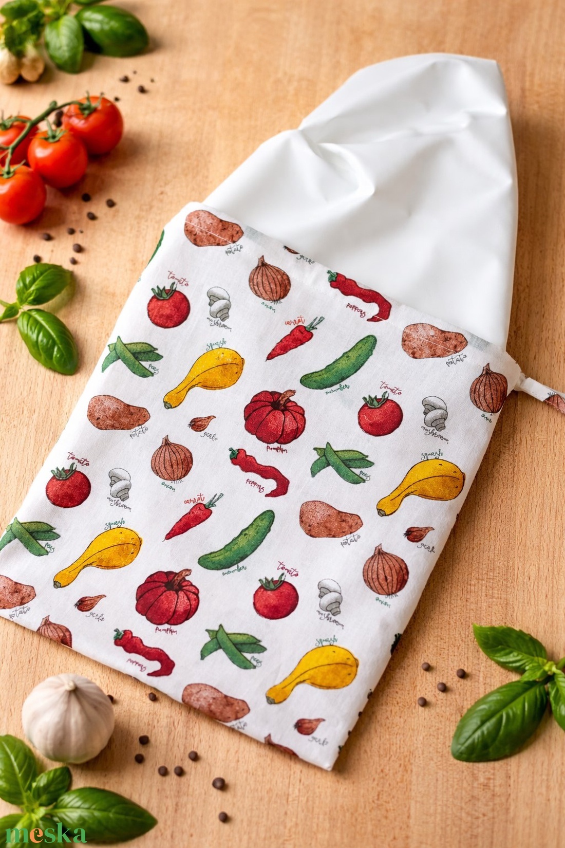 Zöldséges frissen tartó zsák - otthon & életmód - konyhafelszerelés, tálalás - konyhai tárolás - kenyértartó - Meska.hu