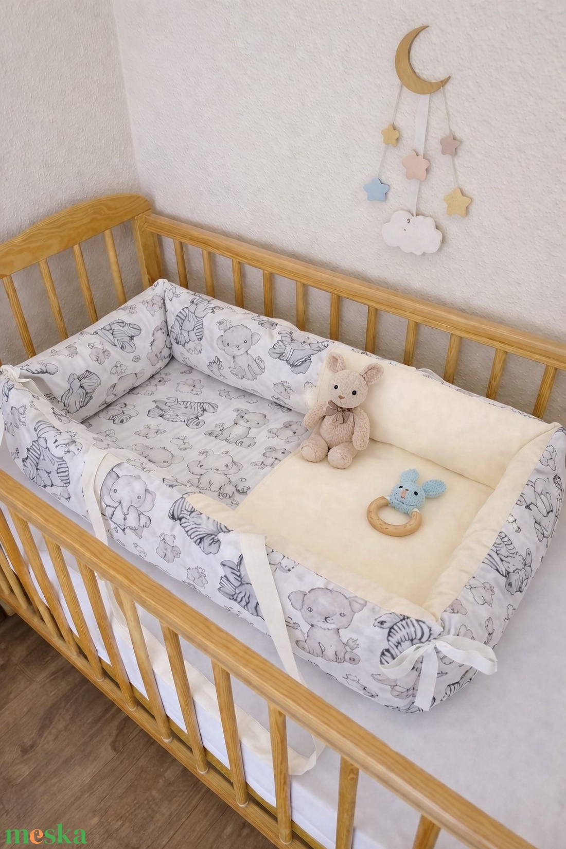 Babafészek téglalap alakú - Vanília Szavanna - baba - mama - baba ágynemű - babafészek - Meska.hu