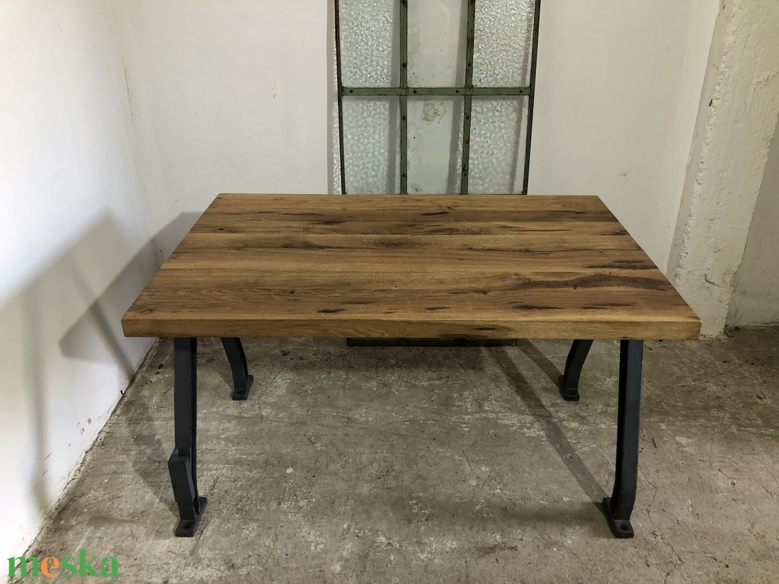 Asztal,kisasztal,lerakó asztal,loftasztal, ipari stílusú asztal - otthon & lakás - bútor - asztal - Meska.hu