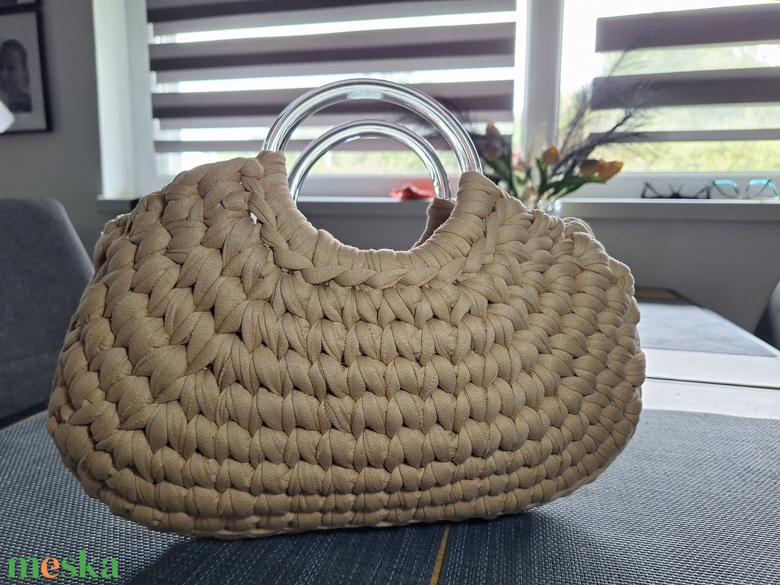 Horgolt táskák - táska & tok - kézitáska & válltáska - kézitáska - Meska.hu