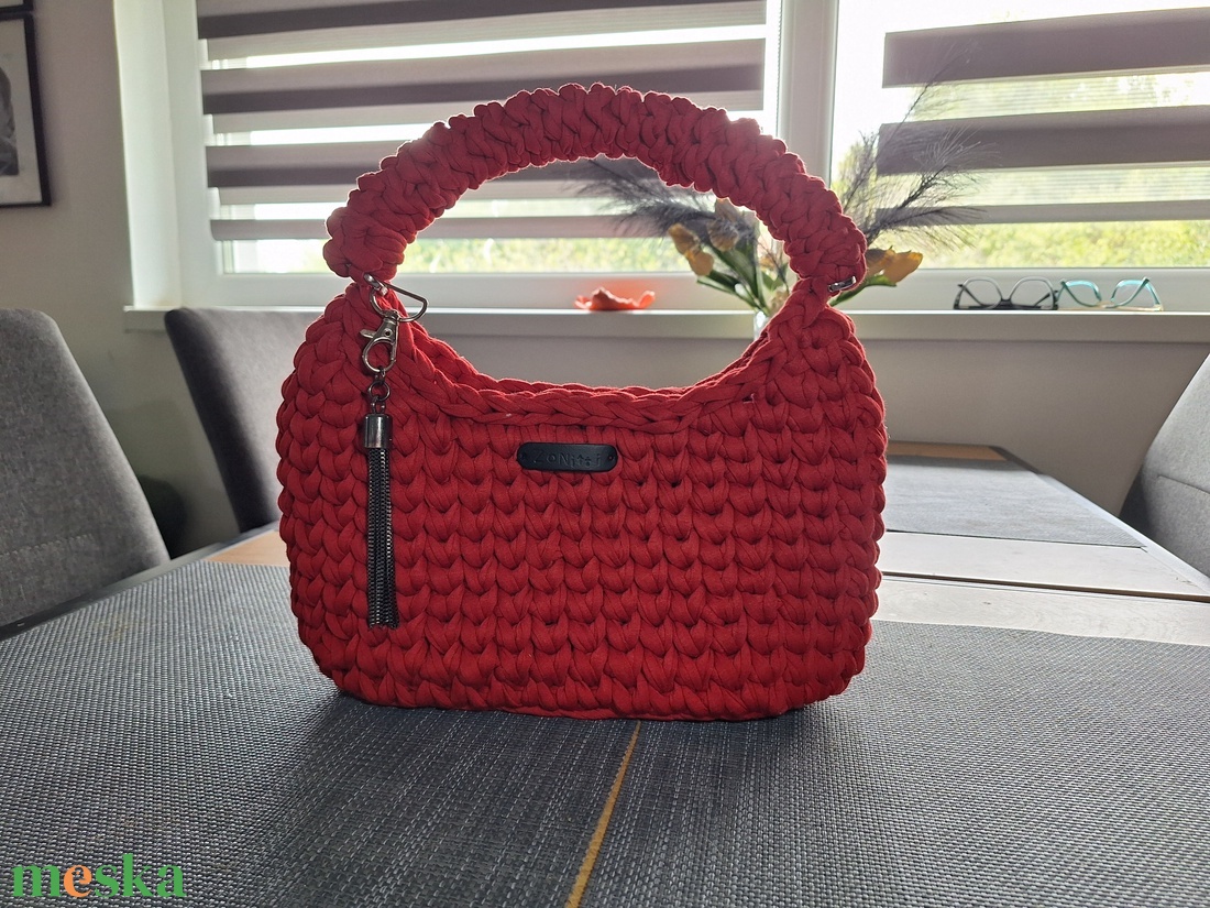 Horgolt táskák - táska & tok - kézitáska & válltáska - kézitáska - Meska.hu