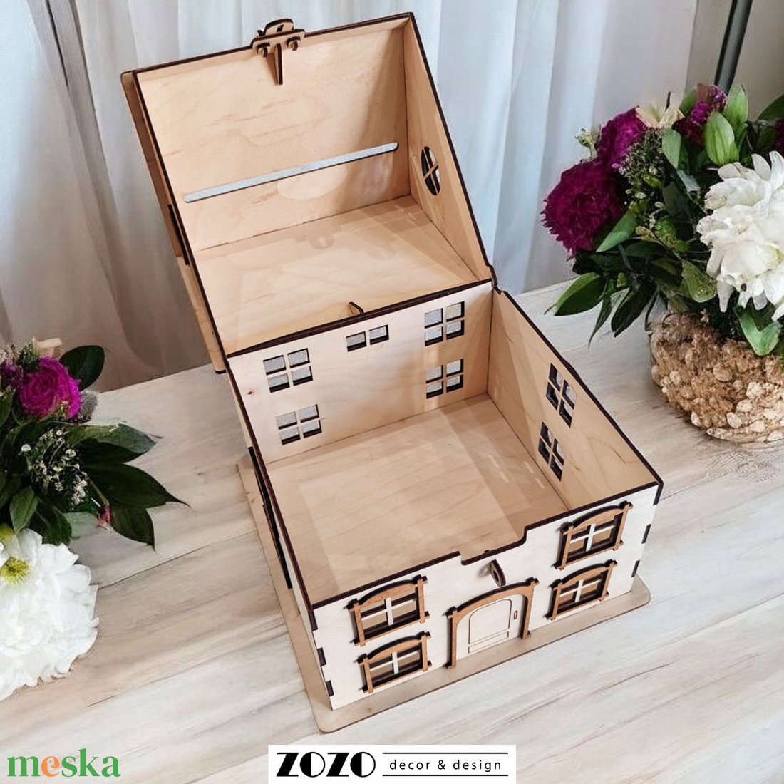 Esküvői pénzgyűjtő ház boríték nászajándék gyűjtő házikó doboz dekoráció egyedi névvel felirattal gravírozott táblával - esküvő - emlék & ajándék - nászajándék - nászajándék gyűjtők - Meska.hu