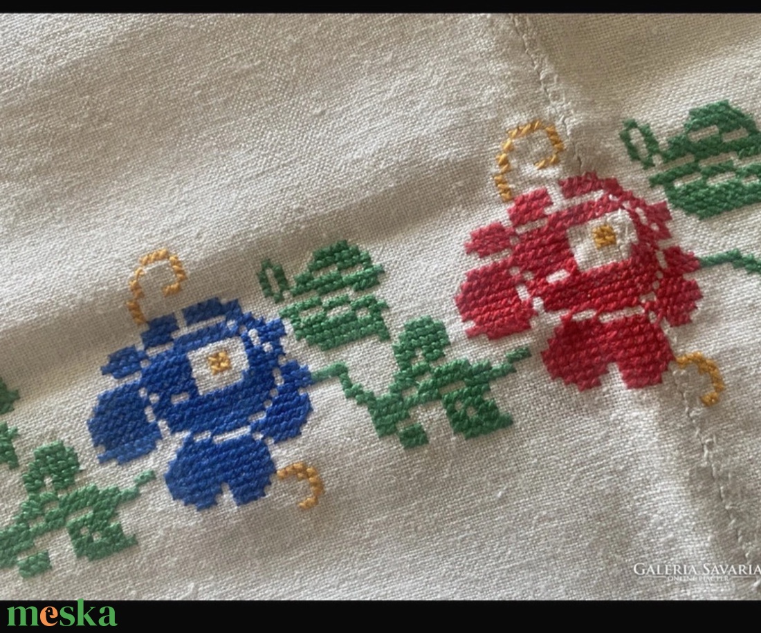 Vászon, keresztszemes abrosz - otthon & életmód - lakástextil - abrosz, terítő - asztalközép terítő - Meska.hu