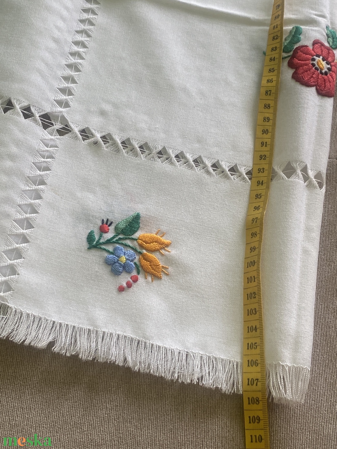 Asztalterítő  - otthon & életmód - lakástextil - abrosz, terítő - díszterítő polcra, komódra - Meska.hu