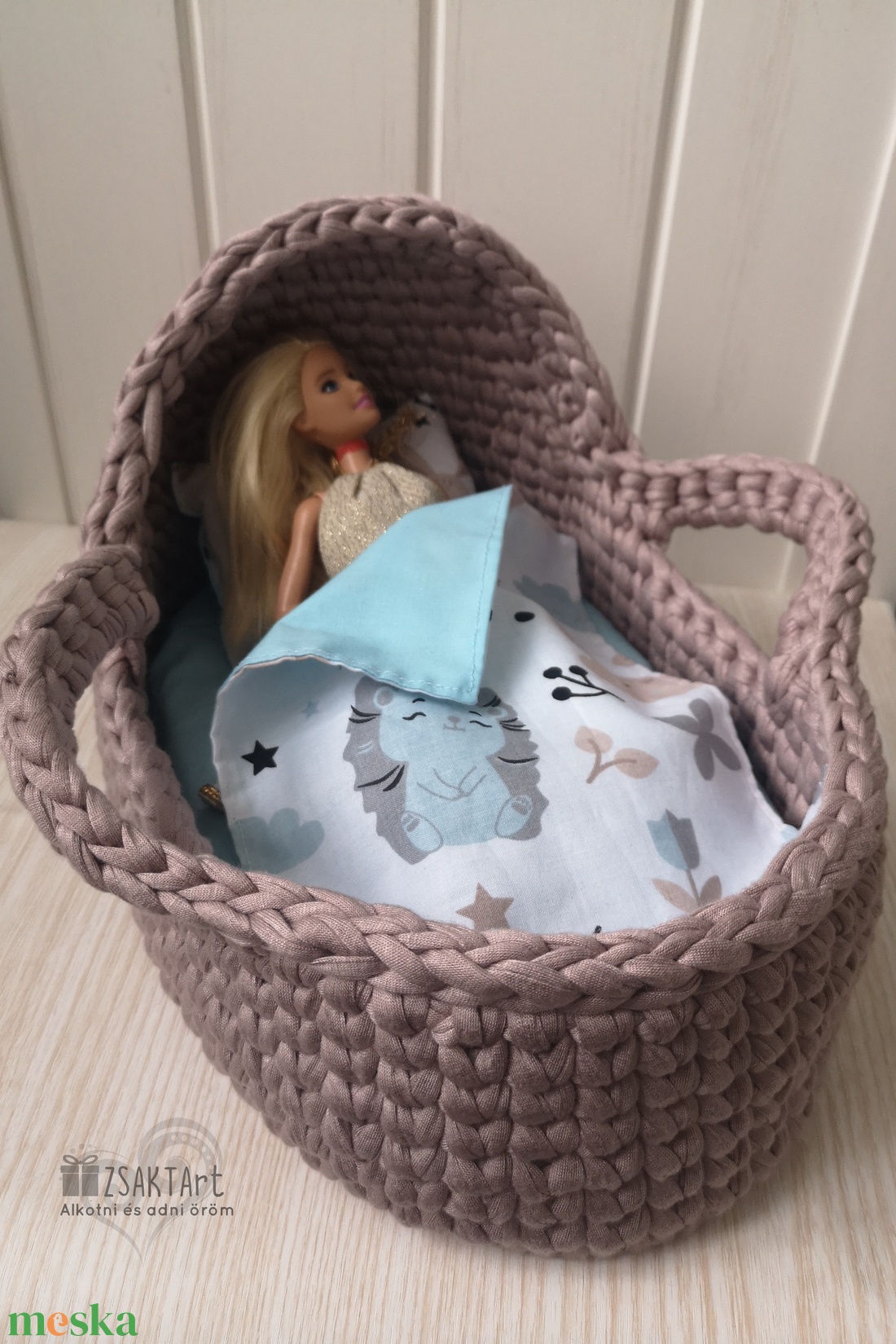 Játék mózeskosár + ágyneműszett  - játék & sport - baba & babaház - játékbaba, babakellék - Meska.hu
